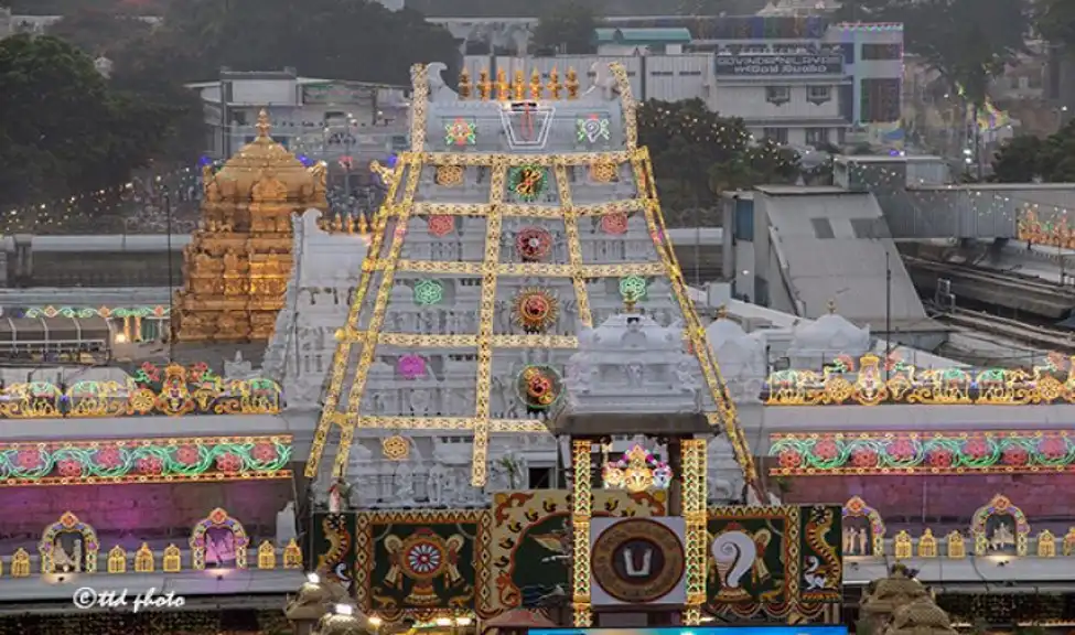 Heavy demand drives competition for Rs. 300 Special Entry Darshan ticket bookings