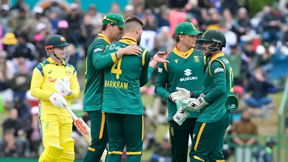 ICC Introduces New Cricket Rules: Time-Wasting Batters Face 5-Run Penalty, Pink Balls Allowed in Day Tests