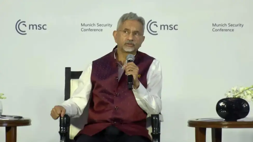 Jaishankar Highlights Middle Powers' Role in U.S.-China Tensions at Munich Meeting