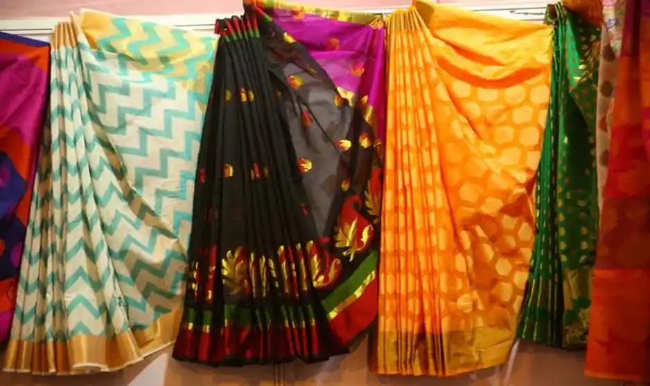 SARAS Mela in Hyderabad: From Pochampally Ikat Sarees to Authentic Rural Flavours, Village India Comes to the City